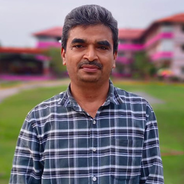 അക്ബര്‍ വാണിയമ്പലം